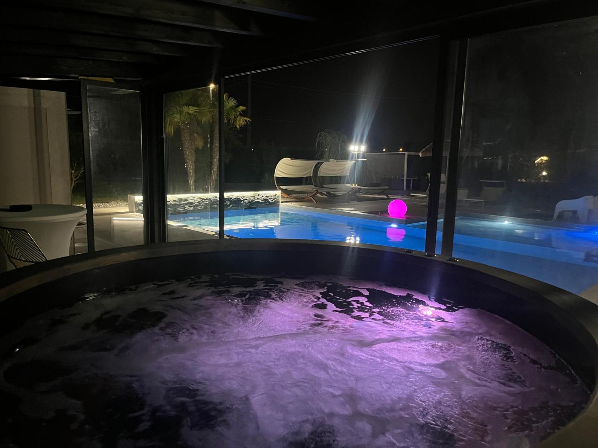 Casakadd002Luxuryheated Pool Garden Patio Barbeque Apartamento Cive Exterior foto